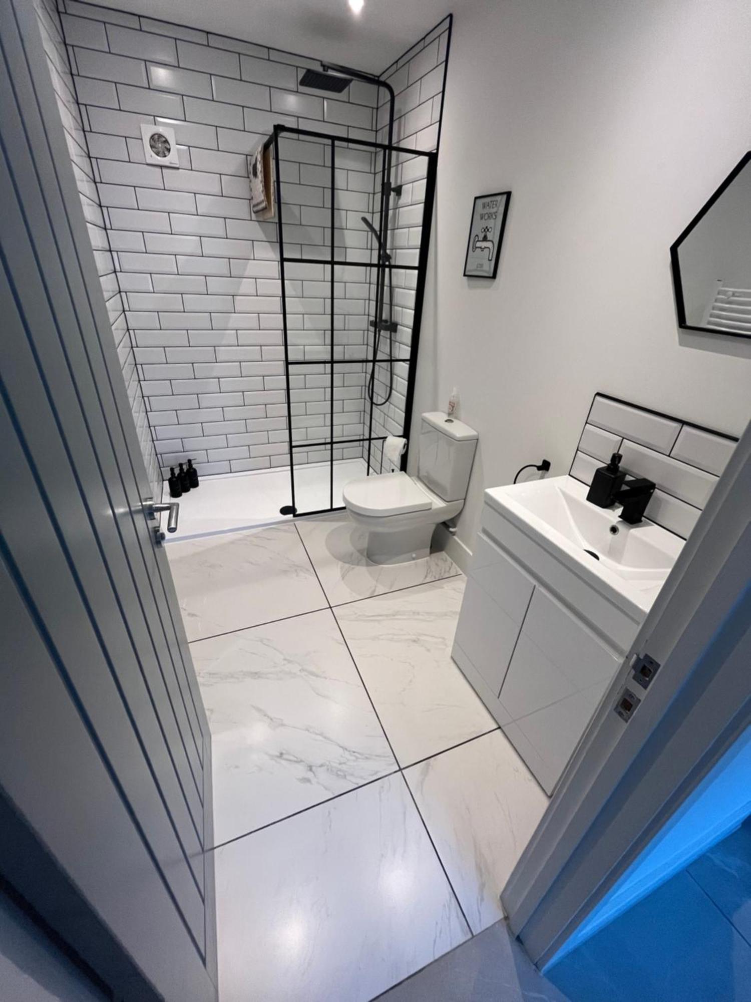 Апартаменты Entire Property In Downham Market, Serviced Accomodation Экстерьер фото
